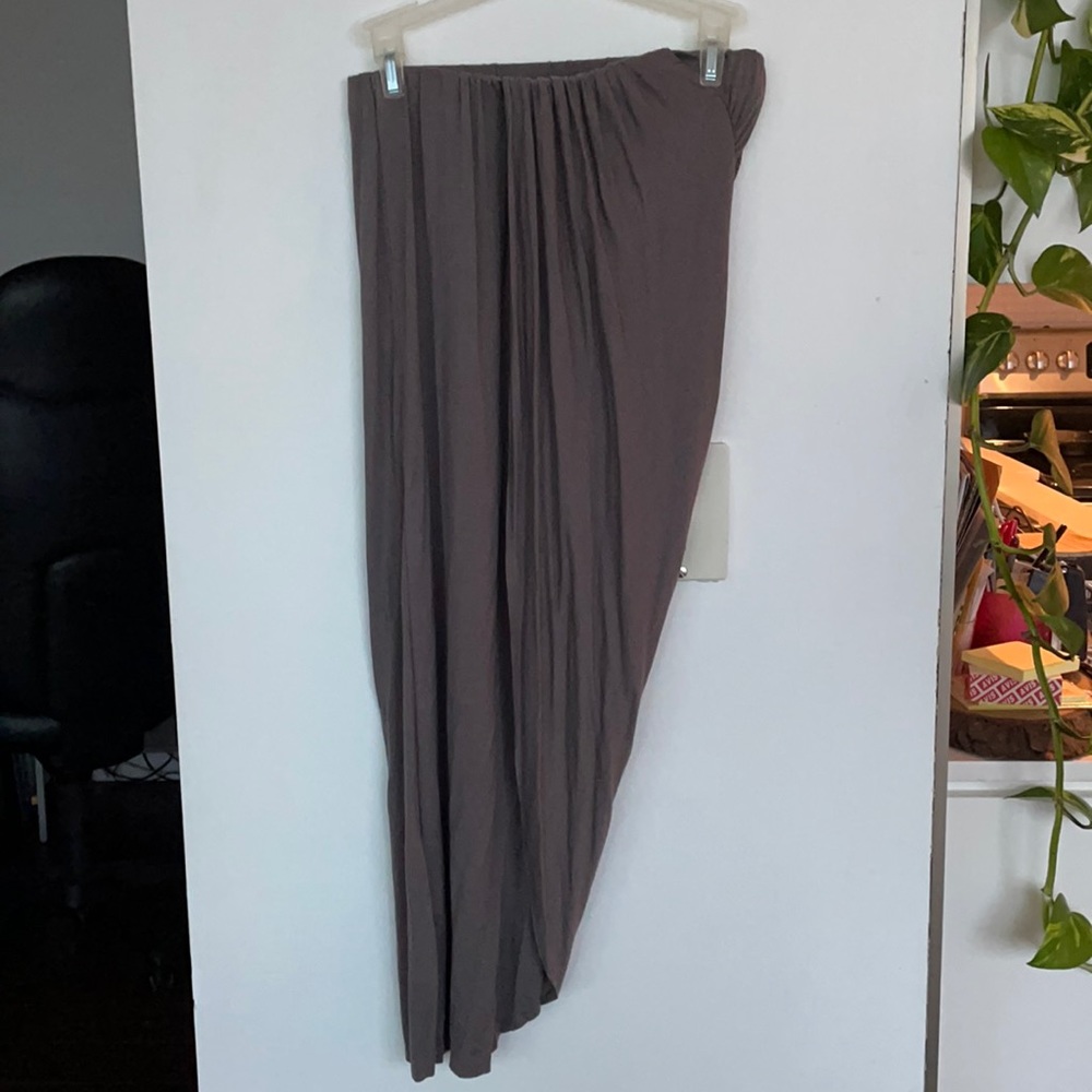 Stretchy asymmetrical drape up skirt